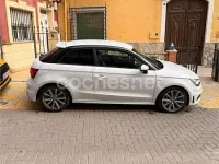 Usado Audi A1 Attraction 90 CV (66 kW) 2014 Blanco Utilitario