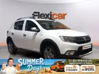 Usado Dacia Sandero Comfort 90 CV (66 kW) 2019 Blanco Berlina