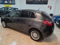Usado Fiat Bravo Dynamic 105 CV (77 kW) 2009 Gris / plata Utilitario