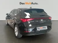 Usado Seat Leon Style 116 CV (85 kW) 2025 Negro