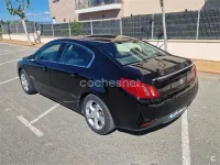 Usado Peugeot 508 Active 112 CV (82 kW) 2011 Negro Berlina