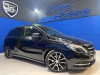 Usado Mercedes B180 AMG line 109 CV (80 kW) 2014 Negro Monovolumen