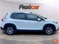 Usado Peugeot 2008 Active 100 CV (73 kW) 2019 Blanco SUV
