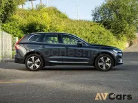 Usado Volvo XC60 Plus 350 CV (257 kW) 2024 Azul SUV