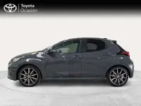 Usado Toyota Yaris Hybrid Sport 131 CV (96 kW) 2025 Gris Utilitario