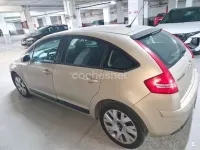 Usado Citroën C4 110 CV (80 kW) 2006 Beige Berlina