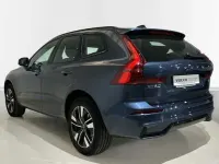 Nuevo Volvo XC60 Plus 250 CV (183 kW) 2026 Azul SUV