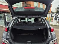Usado Hyundai Kona 141 CV (103 kW) 2021 Gris / plata SUV