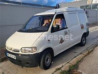 Usado Nissan Cargo 75 CV (55 kW) 1997 Blanco Familiar