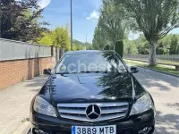 Usado Mercedes C200 Elegance 136 CV (100 kW) 2010 Negro Berlina
