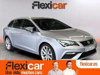 Usado Seat Leon FR 130 CV (95 kW) 2019 Gris Familiar