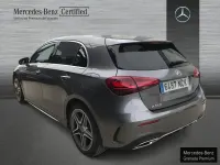 Usado Mercedes A180 136 HP (100 kW) 2025 Cinzento Sedan