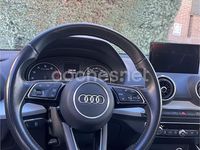 Usado Audi Q2 Advanced Plus 116 CV (85 kW) 2019 Gris / plata SUV