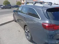 Usado Kia Ceed 141 CV (103 kW) 2021 Gris / plata Utilitario