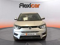 Usado Ssangyong (KGM) Tivoli 129 CV (94 kW) 2016 Gris SUV