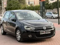 Usado VW Golf VII Advance 105 CV (77 kW) 2013 Negro Berlina