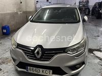 Usado Renault Mégane GT Line GT-Line 130 CV (95 kW) 2017 Gris / plata Berlina