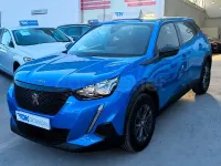 Usado Peugeot 2008 Active 110 CV (80 kW) 2022 Azul SUV