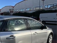 Usado Ford Focus Trend 125 CV (91 kW) 2012 Gris / plata Berlina
