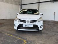 Usado Toyota Verso Advance 112 CV (82 kW) 2015 Blanco Monovolumen