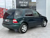 Usado Mercedes ML320 218 CV (160 kW) 2003 Verde SUV
