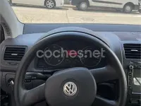 Usado VW Golf IV Highline 105 CV (77 kW) 2005 Negro Berlina