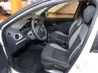 Usado Renault Clio II Authentique 75 CV (55 kW) 2010 Blanco Berlina