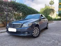 Usado Mercedes C220 Classic 170 CV (125 kW) 2007 Gris / plata Familiar