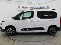 Usado Citroën Berlingo Feel 102 CV (75 kW) 2023 Blanco Monovolumen
