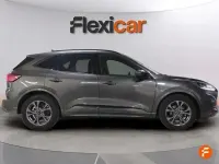 Usado Ford Kuga ST-Line 120 CV (88 kW) 2024 Gris / plata SUV