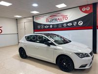 Usado Seat Leon Ecomotive 110 CV (80 kW) 2015 Blanco Berlina