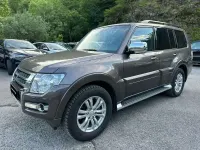 Usado Mitsubishi Montero 190 CV (139 kW) 2016 Beige SUV
