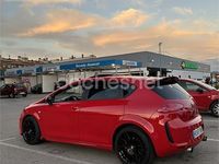 Usado Seat Leon FR 211 CV (155 kW) 2009 Rojo Utilitario