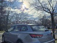 Usado Seat Leon ST Reference 115 CV (84 kW) 2018 Gris / plata Familiar