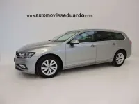 Usado VW Passat Business 122 CV (89 kW) 2022 Plateado Familiar