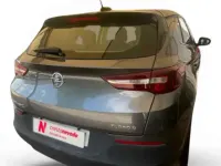Usado Opel Grandland X Selective 120 CV (88 kW) 2018 Gris SUV