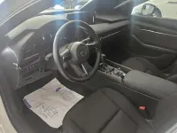 Nuevo Mazda 3 Center-Line 140 CV (102 kW) 2025