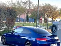 Usado Mercedes C250 AMG line 204 CV (150 kW) 2016 Azul Coupe