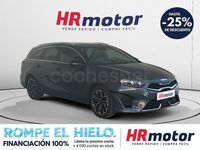 Usado Kia Ceed GT GT-Line 120 CV (88 kW) 2023 Gris / plata Familiar