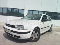 Usado VW Golf IV Advance 110 CV (80 kW) 2002 Blanco Berlina