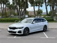 Usado BMW 330e Comfort Edition 292 CV (214 kW) 2022 Blanco Familiar