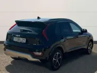 Usado Kia Niro 141 CV (103 kW) 2022 Negro SUV