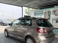 Usado VW Golf Plus Advance 122 CV (89 kW) 2010 Marrón Monovolumen