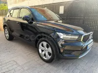 Usado Volvo XC40 156 CV (114 kW) 2018 Negro SUV