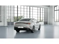 Usado Mercedes CLA180 136 CV (100 kW) 2026 Manufaktur gris alpino es Berlina
