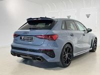 Usado Audi RS3 400 CV (294 kW) 2022 Gris / plata Berlina