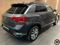 Usado VW T-Roc Advance 150 CV (110 kW) 2019 Gris / plata SUV