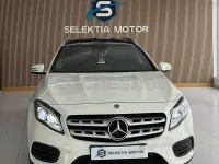 Usado Mercedes GLA200 AMG line 136 CV (100 kW) 2017 Blanco SUV