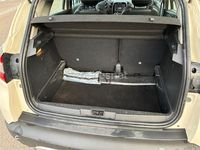 Usado Renault Captur Intens 90 CV (66 kW) 2017 Blanco SUV