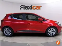 Usado Renault Clio Zen 90 CV (66 kW) 2017 Rojo Utilitario